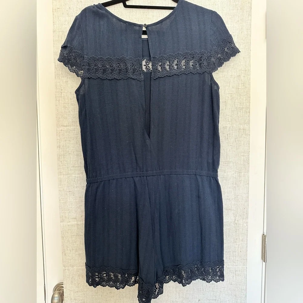 LOFT Beach Crochet Romper - Picture 3 of 4